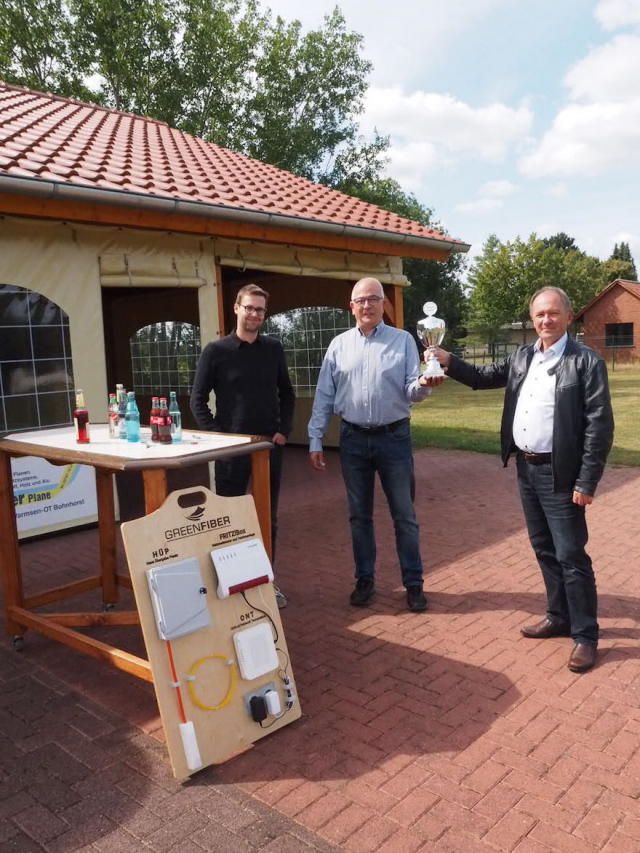 Gro&szlig;e Spende f&uuml;r gro&szlig;artige Unterst&uuml;tzung